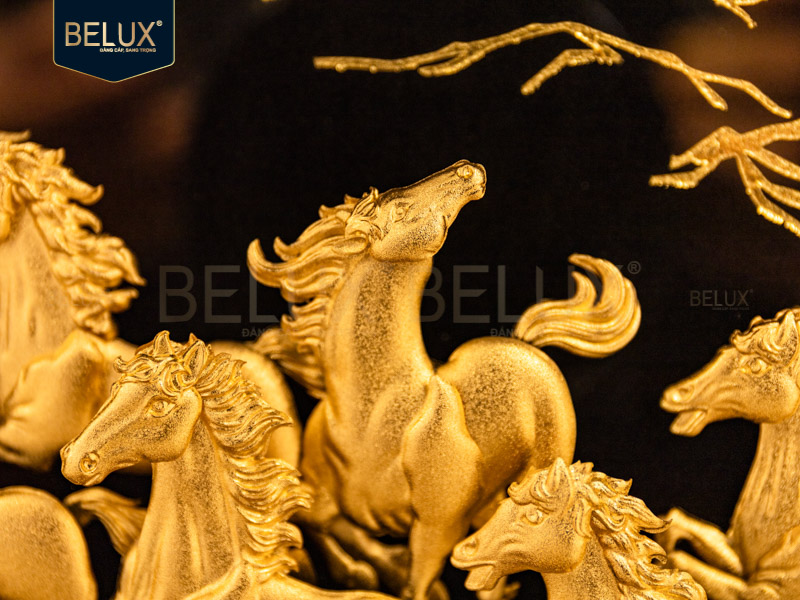 Tranh Bát Mã Dát Vàng 24k 39x30cm